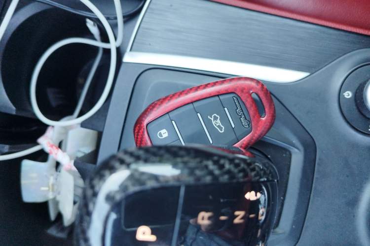 Used Alfa Romeo Stelvio 2017 2.0T 280HP Luxury Edition Vehicle Key