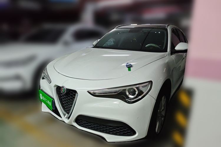 Used Alfa Romeo Stelvio 2017 2.0T 200HP Luxury Edition Guazi used car, China used car export, Used car for sale, Used  cars, Cheapest cars for sale