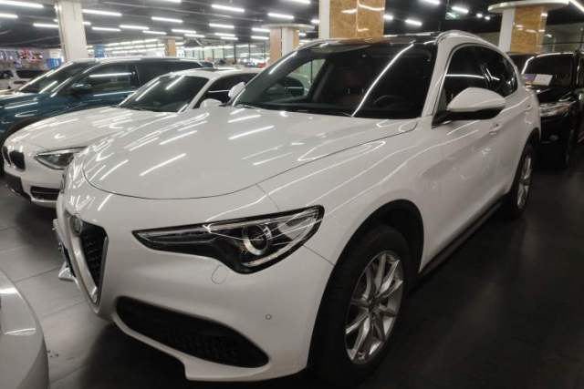Used Alfa Romeo Stelvio 2017 2.0T 200HP Luxury Edition