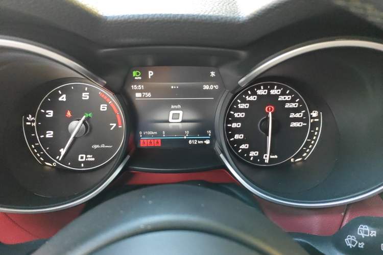 Used Alfa Romeo Stelvio 2019 2.0T 280HP Black Package Limited Edition Instrument Cluster