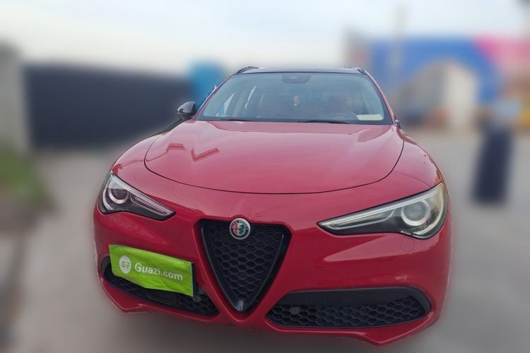 Used Alfa Romeo Stelvio 2019 2.0T 280HP Black Package Limited Edition Front