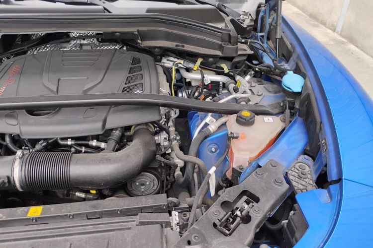 Used Alfa Romeo Stelvio 2020 2.0T 280HP Luxury Edition Engine Bay Left