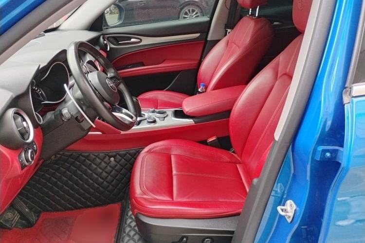 Used Alfa Romeo Stelvio 2020 2.0T 280HP Luxury Edition Left Front Seat