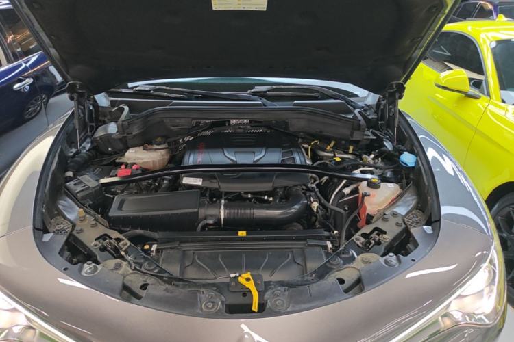 Used Alfa Romeo Stelvio 2020 2.0T 280HP Luxury Edition Engine Bay