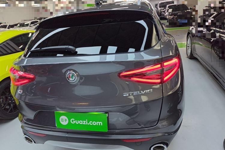 Used Alfa Romeo Stelvio 2020 2.0T 280HP Luxury Edition Rear