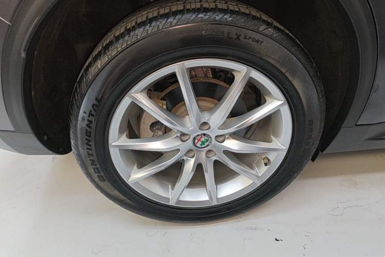 Used Alfa Romeo Stelvio 2020 2.0T 280HP Luxury Edition Right Rear Wheel Hub