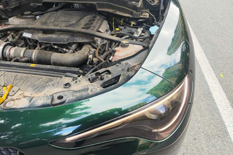 Used Alfa Romeo Stelvio 2020 2.0T 280HP Luxury Edition Engine Bay Left