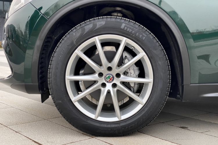 Used Alfa Romeo Stelvio 2020 2.0T 280HP Luxury Edition Exterior 1