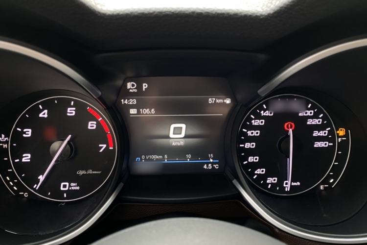 Used Alfa Romeo Stelvio 2020 2.0T 280HP Luxury Edition Instrument Cluster