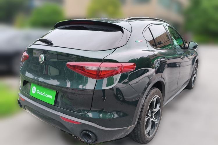 Used Alfa Romeo Stelvio 2020 2.0T 280HP Luxury Edition Rear Right 45 Deg