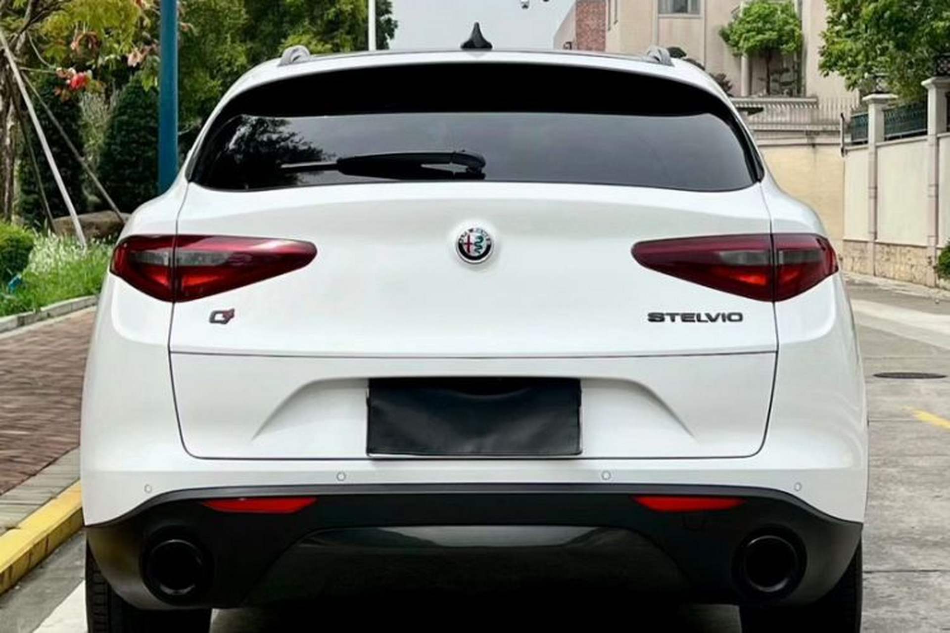 Used Alfa Romeo Stelvio 2020 2.0T 280HP Luxury Edition Exterior 5
