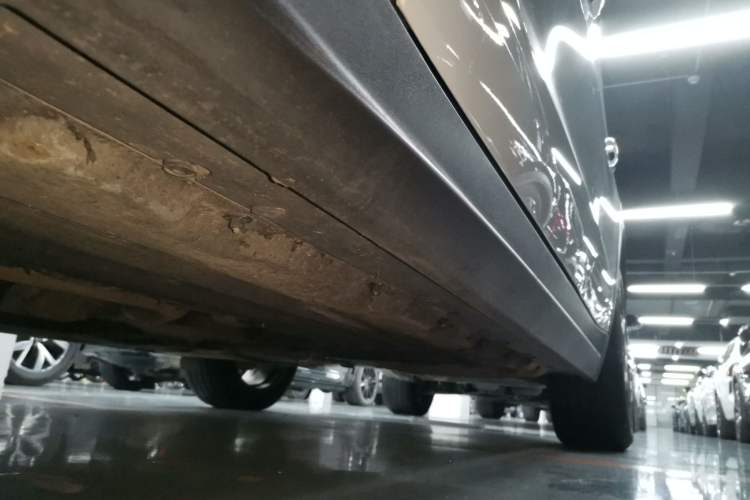 Used Alfa Romeo Stelvio 2020 2.0T 280HP Luxury Edition Left Side Sill