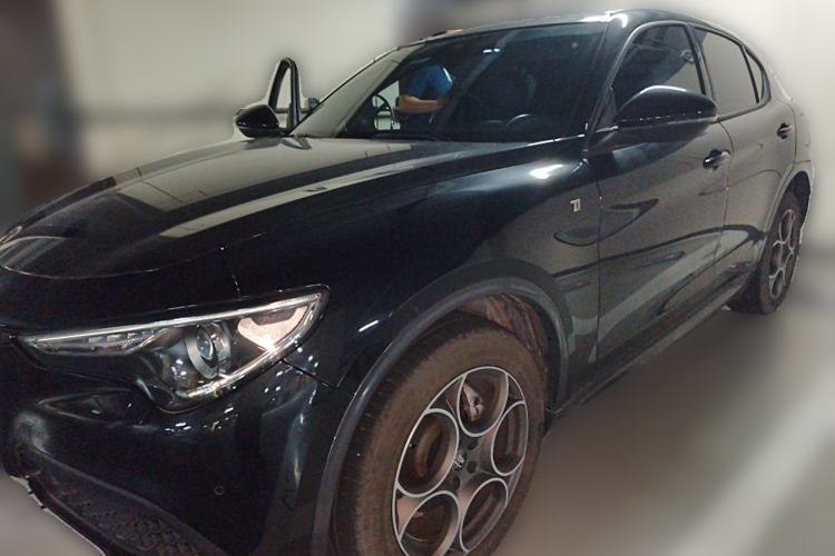 Used Alfa Romeo Stelvio 2021 2.0T 280HP Luxury Edition Guazi used car, China used car export, Used car for sale, Used  cars, Cheapest cars for sale