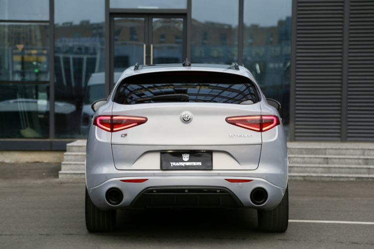 Used Alfa Romeo Stelvio 2021 2.0T 280HP Luxury Edition Exterior 4