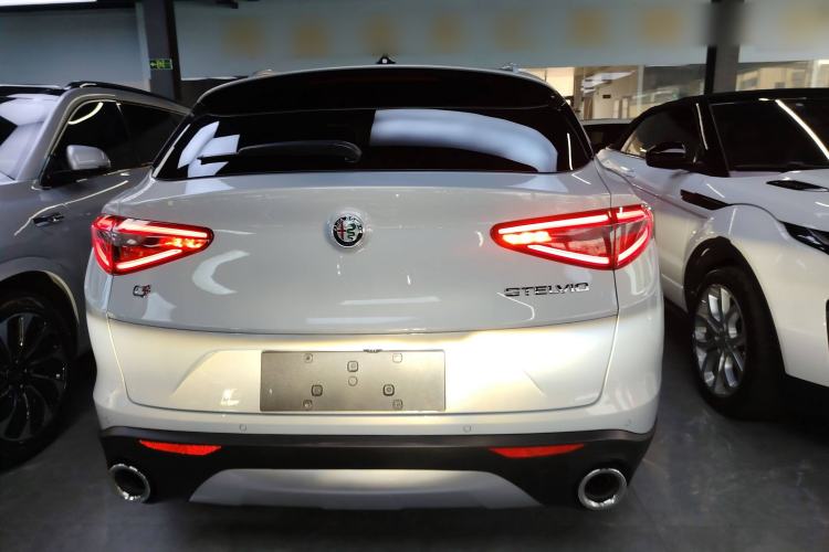 Used Alfa Romeo Stelvio 2021 2.0T 280HP Luxury Edition Rear