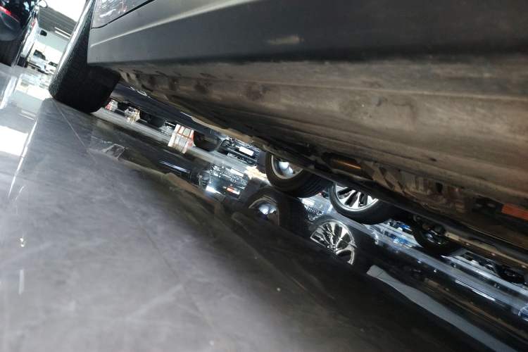 Used Alfa Romeo Stelvio 2021 2.0T 280HP Luxury Edition Right Side Sill