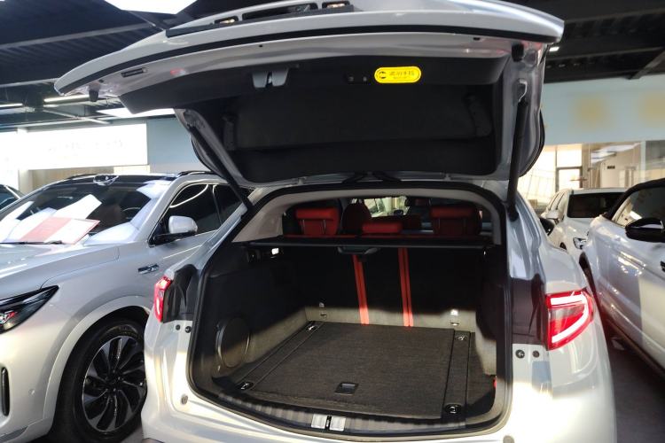 Used Alfa Romeo Stelvio 2021 2.0T 280HP Luxury Edition Trunk