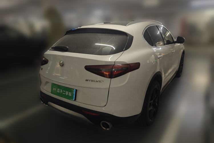 Used Alfa Romeo Stelvio 2021 2.0T 280HP Luxury Edition Exterior 5