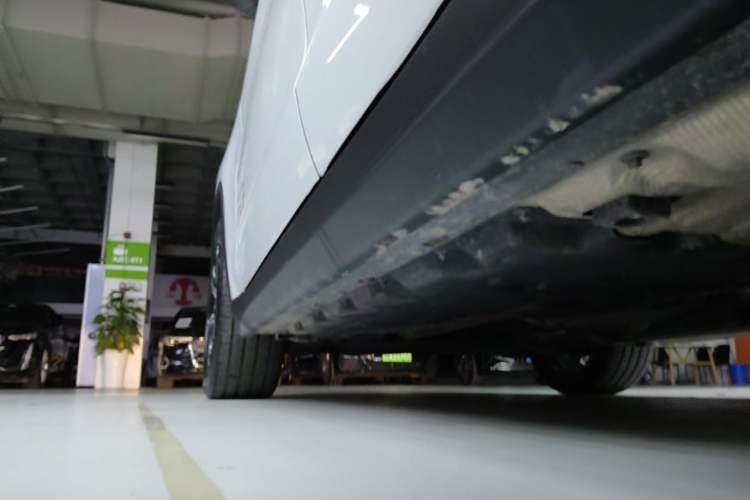 Used Alfa Romeo Stelvio 2021 2.0T 280HP Luxury Edition Left Side Sill