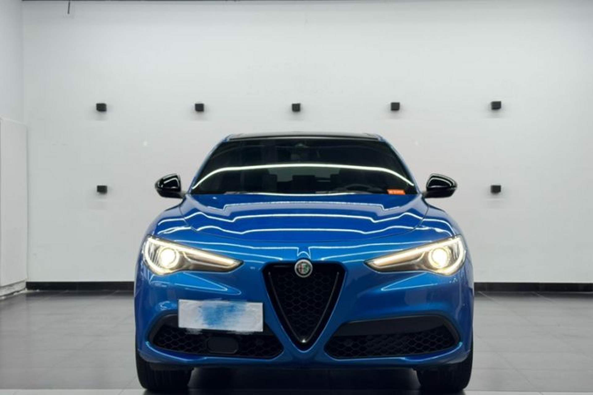 Used Alfa Romeo Stelvio 2022 2.0T 280HP Veloce Track Edition Exterior 6