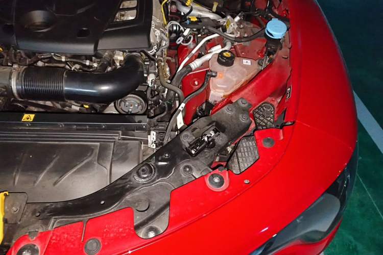 Used Alfa Romeo Stelvio 2023 2.0T 280HP Sprint Zongqing Version Engine Bay Left