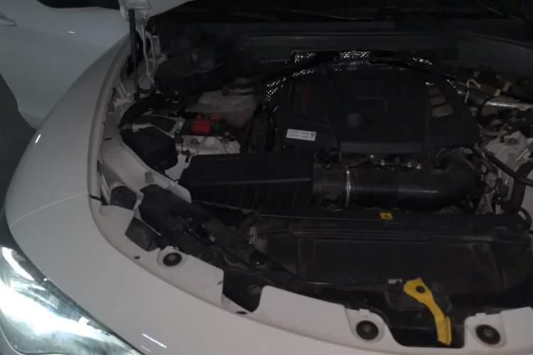Used Alfa Romeo Stelvio 2023 2.0T 280HP Sprint Zongqing Version Engine Bay Right