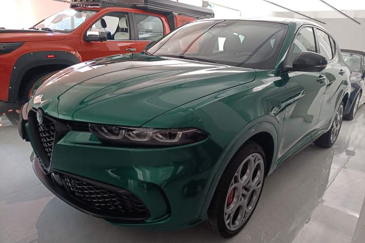 Used Alfa Romeo Tonale 2024 2.0T 268HP AWD Tributo Italiano Legend Tribute Edition Exterior 2