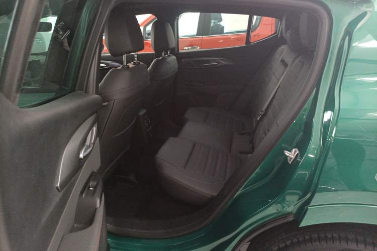 Used Alfa Romeo Tonale 2024 2.0T 268HP AWD Tributo Italiano Legend Tribute Edition Interior 4