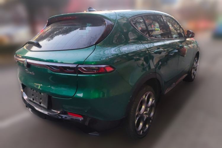Used Alfa Romeo Tonale 2023 2.0T 268HP AWD Veloce Track Edition Rear Right 45 Deg