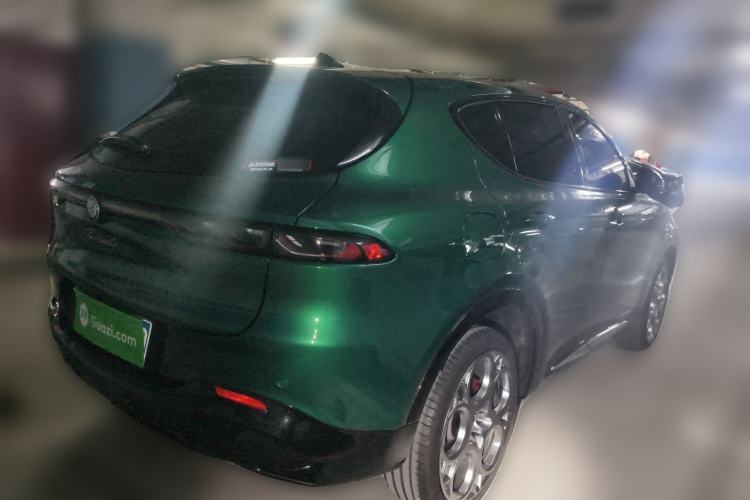 Used Alfa Romeo Tonale 2023 2.0T 268HP AWD Veloce Track Edition Rear Right 45 Deg