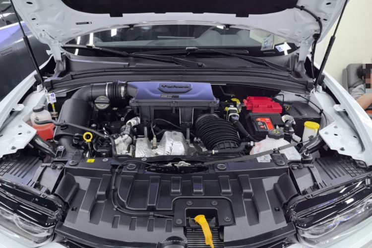 Used Alfa Romeo Tonale 2023 2.0T 268HP AWD Veloce Track Edition Engine Bay