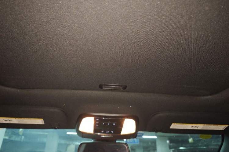 Used Alpina B4  Headliner