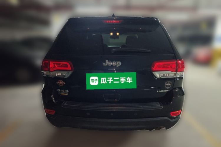 Used Alpina B4  Rear