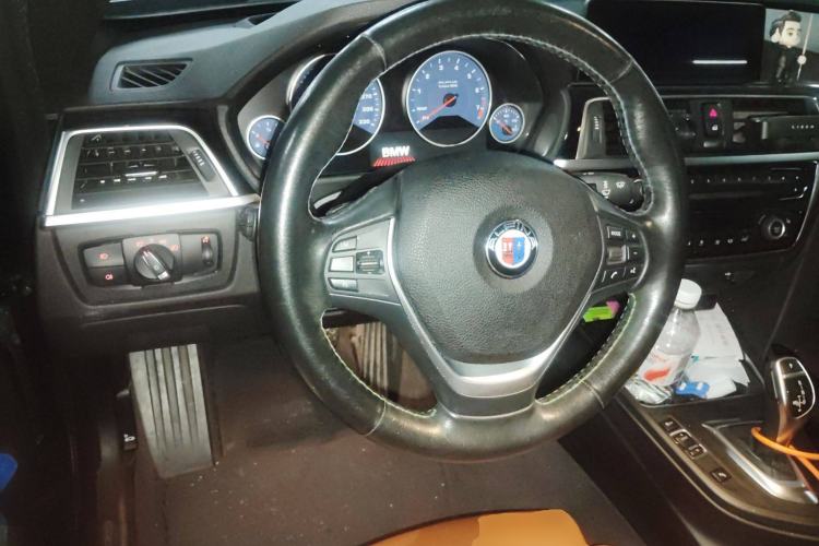 Used Alpina B4 2016 B4 BITURBO Coupe Steering Wheel