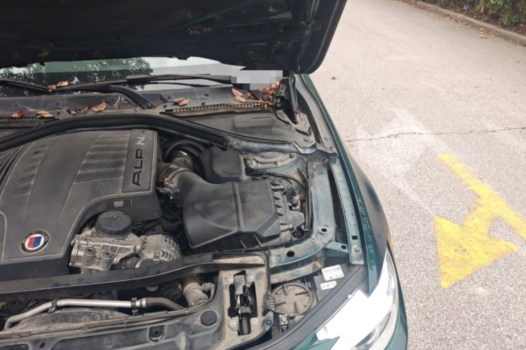 Used Alpina B4 2016 B4 BITURBO Coupe Engine Bay Left