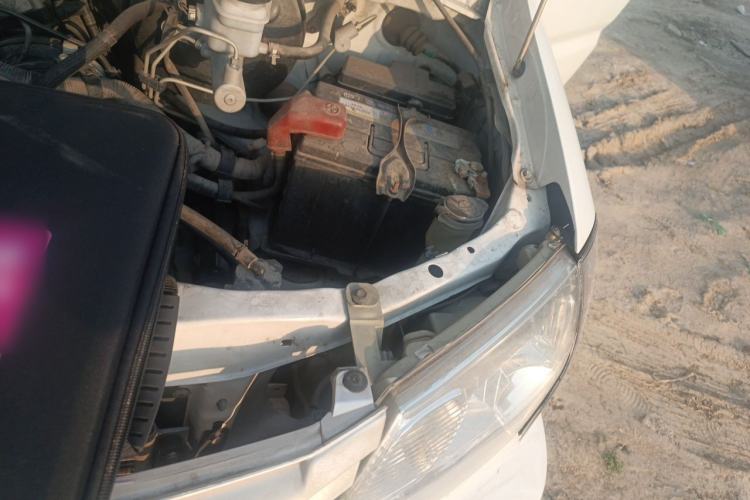 Used Alpina B4  Engine Bay Left