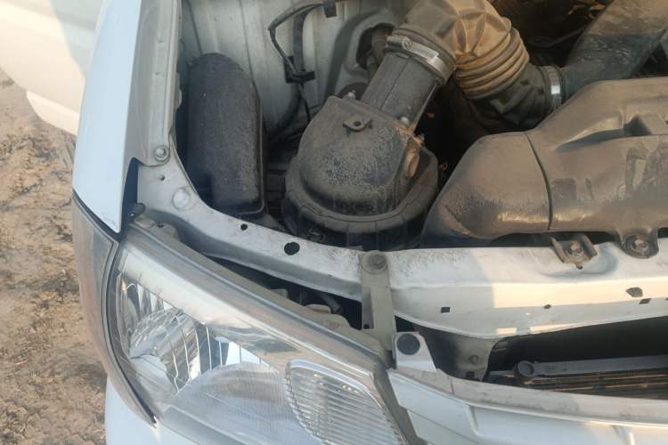 Used Alpina B4  Engine Bay Right