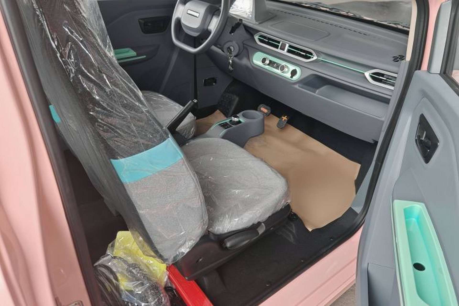 Used Anhui Liebao LEOPAARD CS01 EV 2024 Practical Type Interior 4