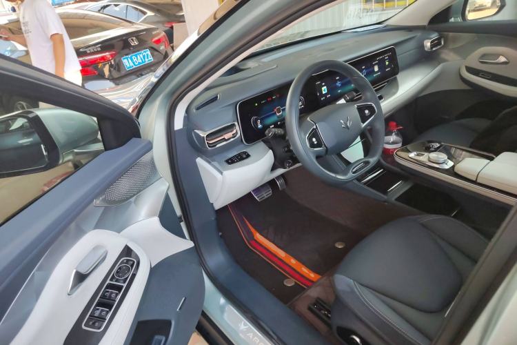 Used ARCFOX Alpha S 2021 708S+ 160kW Interior 2