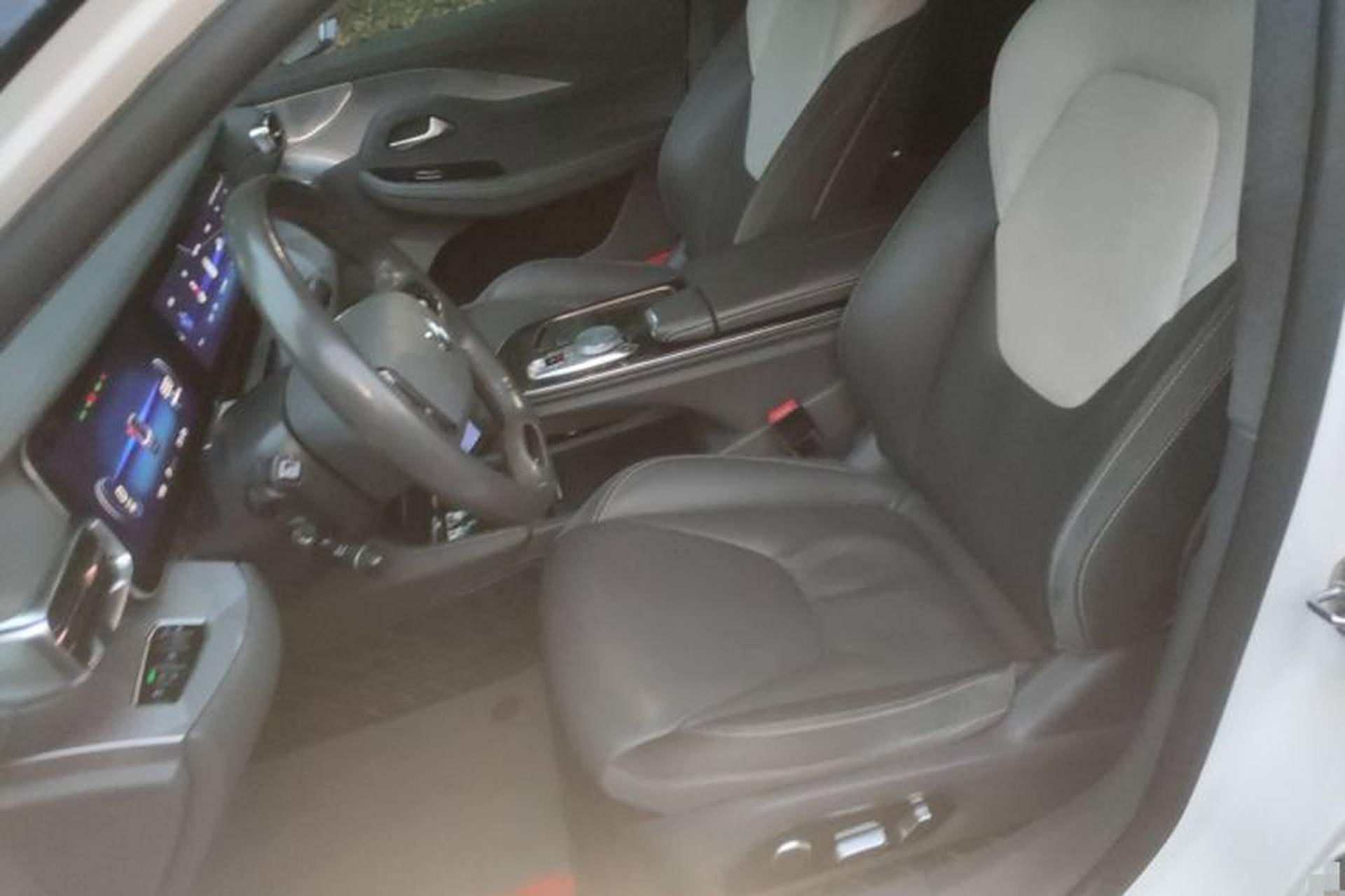 Used ARCFOX Alpha S 2022 708S+ 160kW Left Front Seat