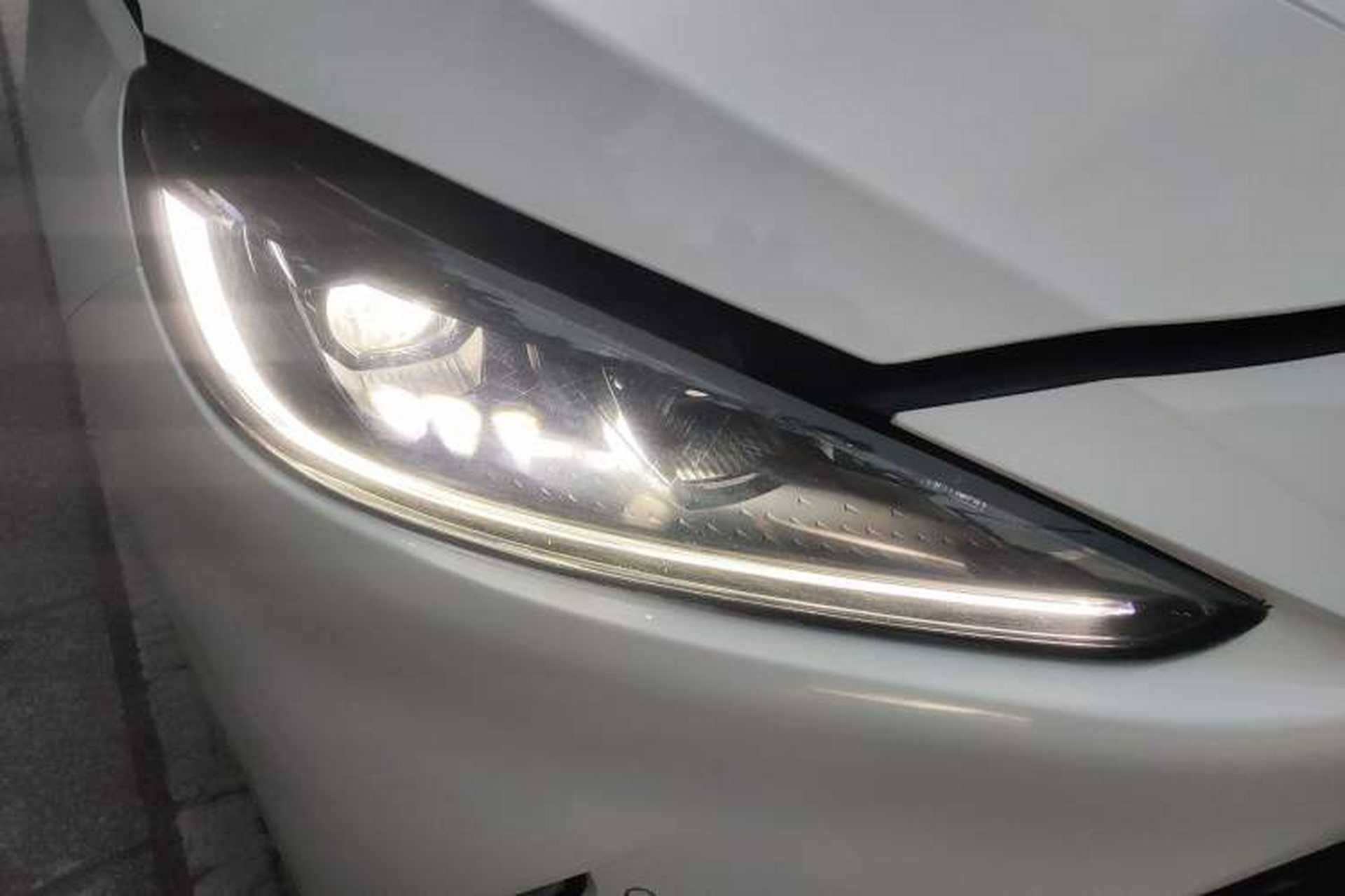 Used ARCFOX Alpha S 2022 708S+ 160kW Right Front Headlight