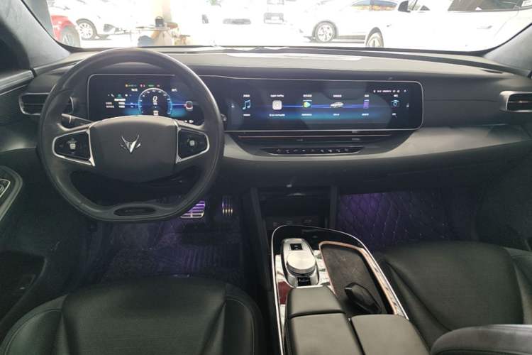 Used ARCFOX Alpha S 2021 708S+ 160kW Center Console