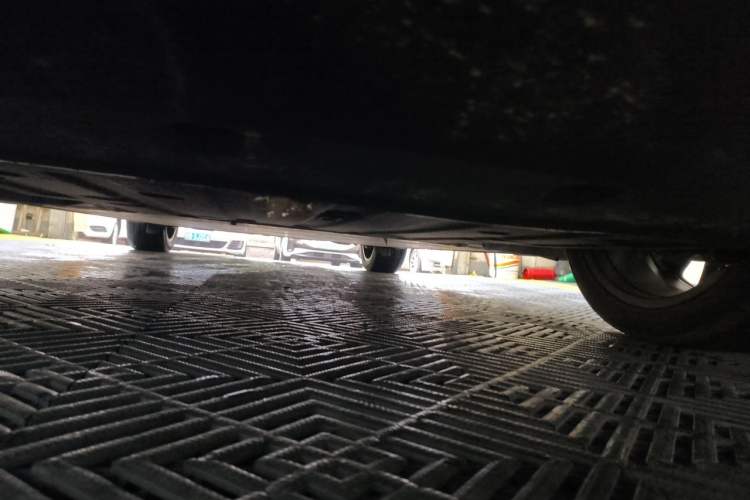 Used ARCFOX Alpha S 2021 603H Chassis Front