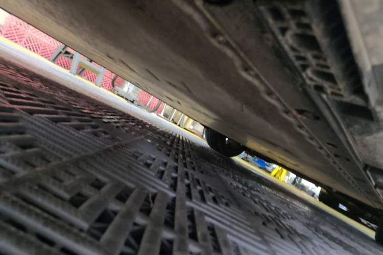 Used ARCFOX Alpha S 2021 603H Chassis Rear Right