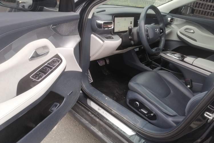 Used ARCFOX Alpha S 2021 708S+ 160kW Driver Seat