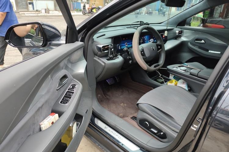 Used ARCFOX Alpha S 2021 708S+ 175kW Driver Seat