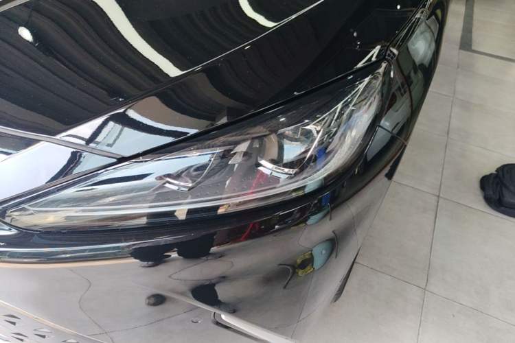 Used ARCFOX Alpha S 2021 708S+ 160kW Left Front Headlight