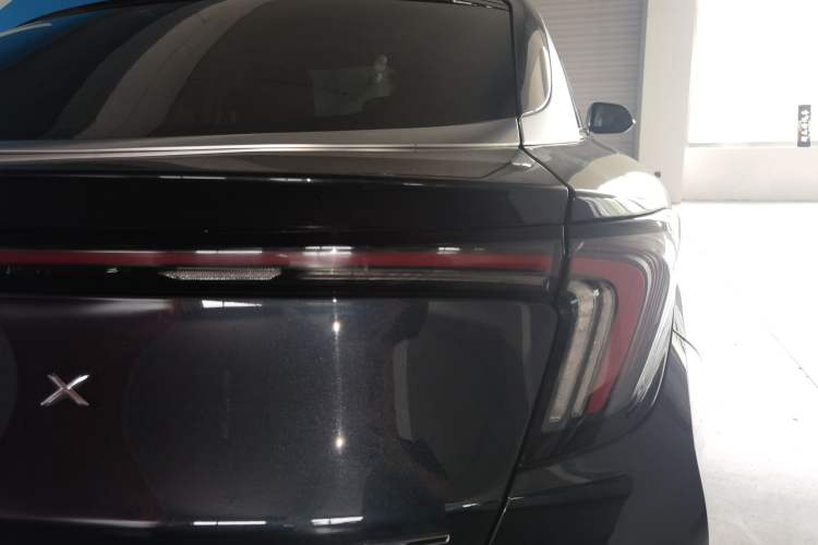 Used ARCFOX Alpha S 2021 708S+ 160kW Right Rear Taillight