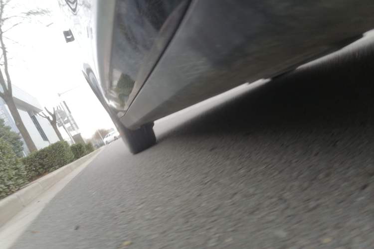 Used ARCFOX Alpha S 2021 708S+ 160kW Right Side Sill