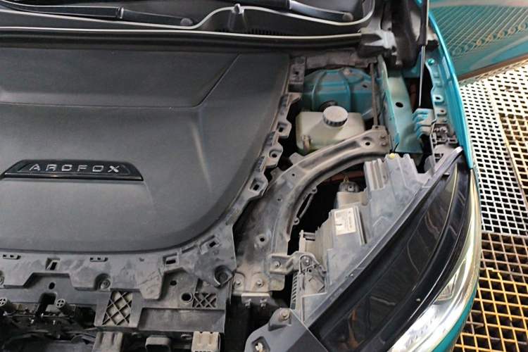 Used ARCFOX Alpha S 2021 525S 160kW Engine Bay Left